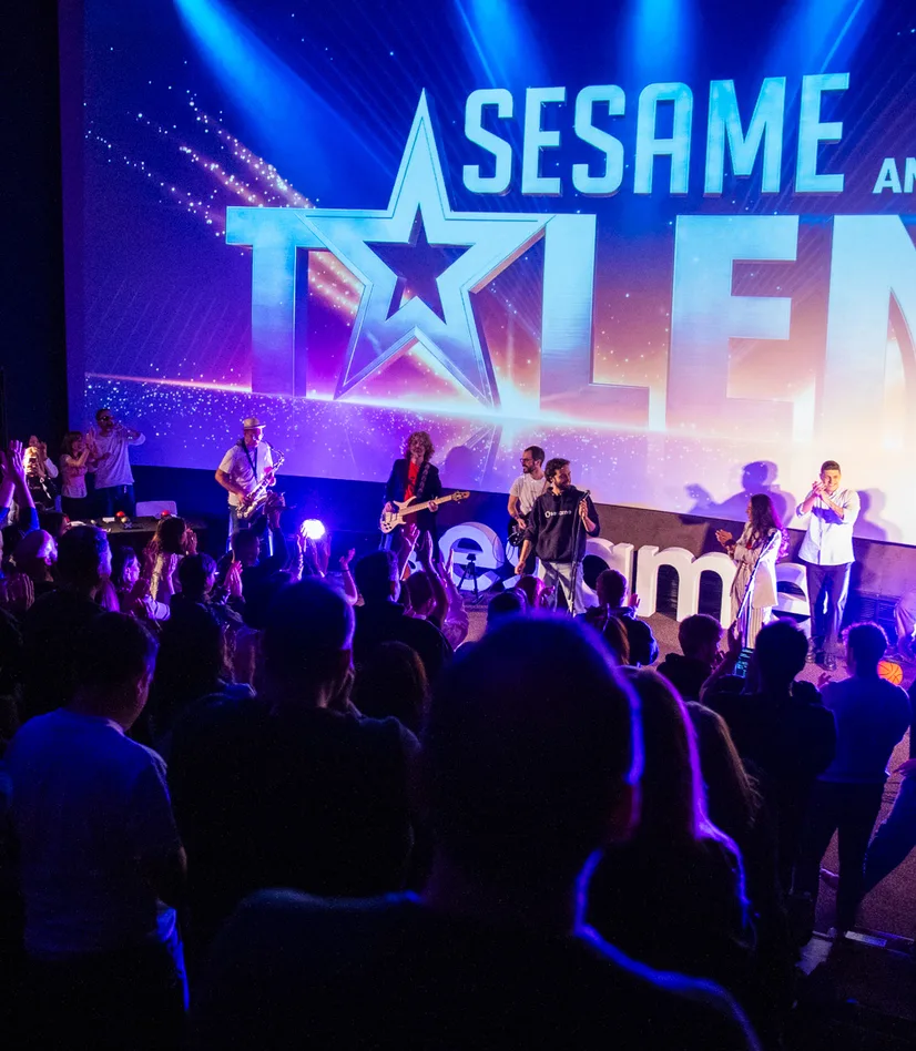 El equipo de Sesame celebrando